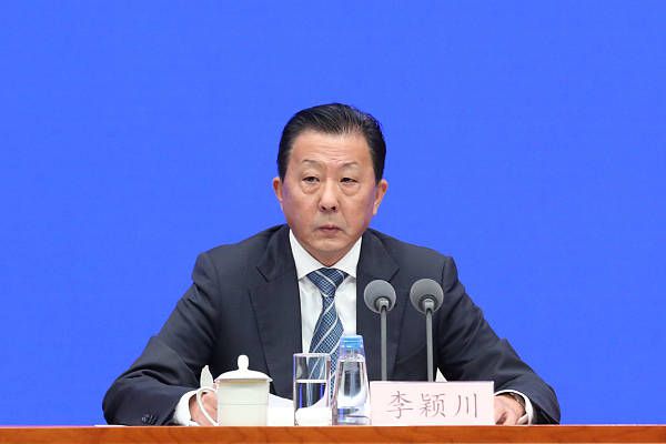 清纯唯美激情视频二区